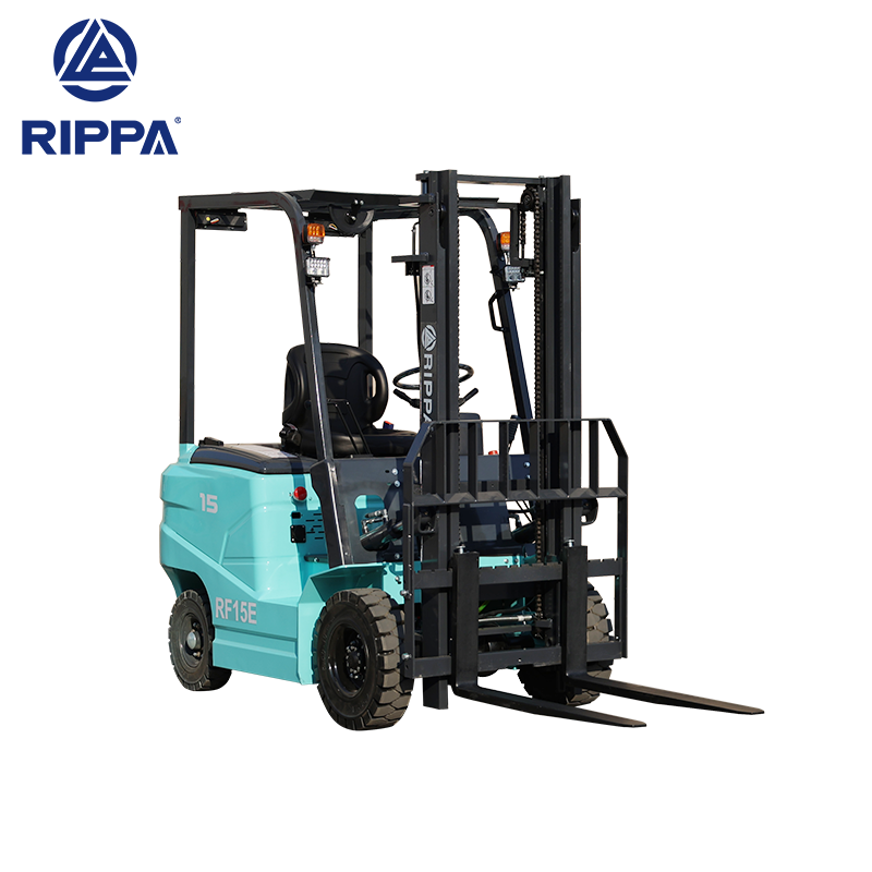 Electric forklift RF15E